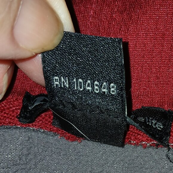 USC Gamecocks Hoodie- Embroidered Logo - Kangaroo Pocket - Men's Size Medium - Picture 10 of 12